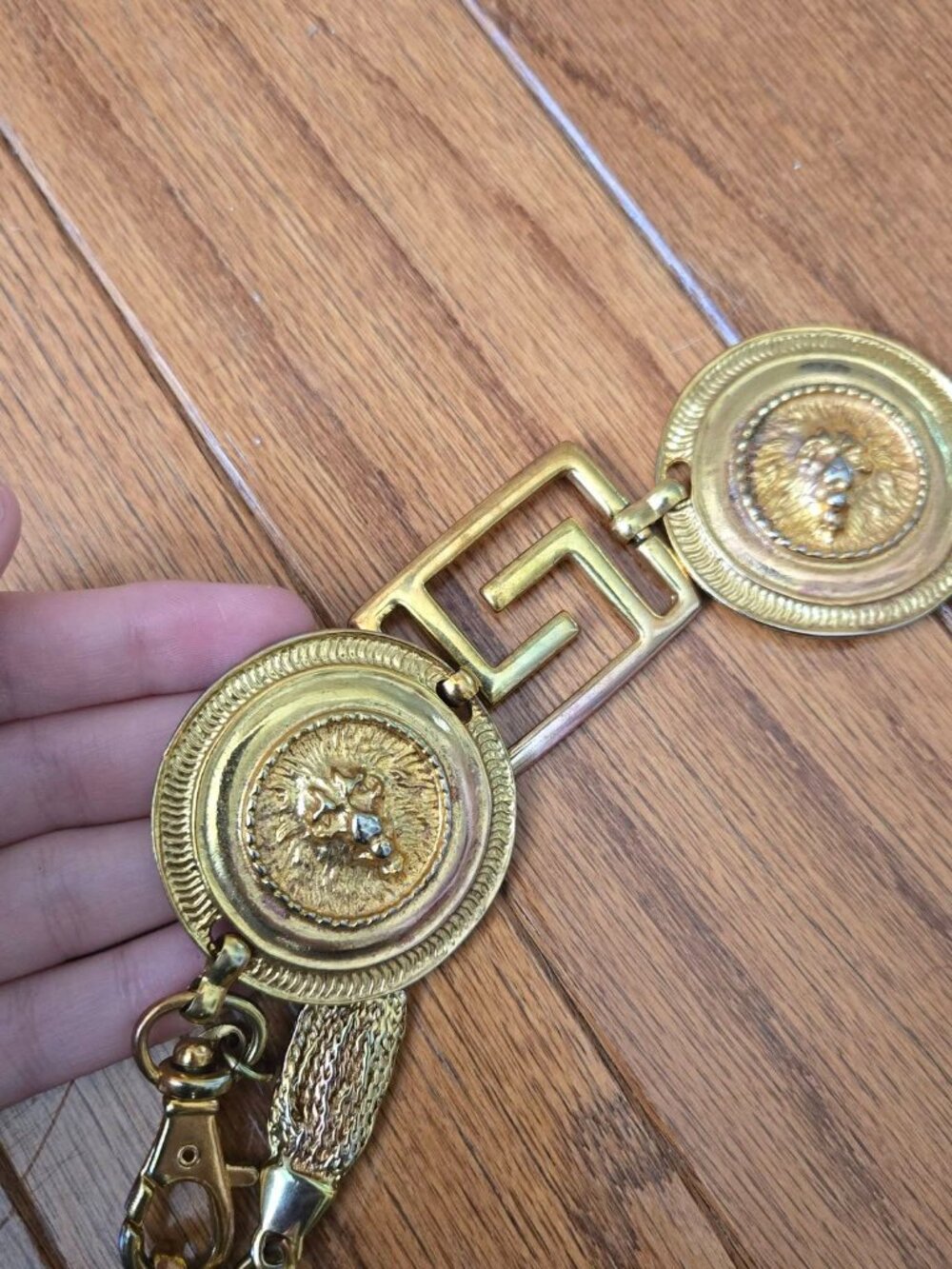 Express Vintage Gold Lion Head Medallion Chunky Chain Belt - Picture 4 of 12